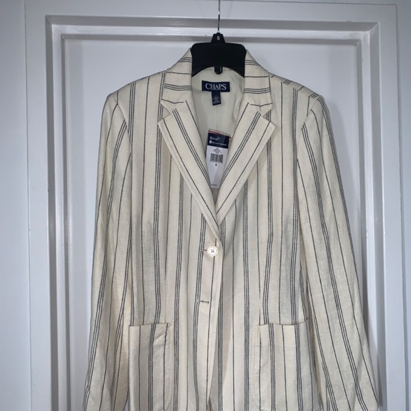 Chaps (NWT) (4) linen-blend, cream & navy, 2-button. - Picture 4 of 16